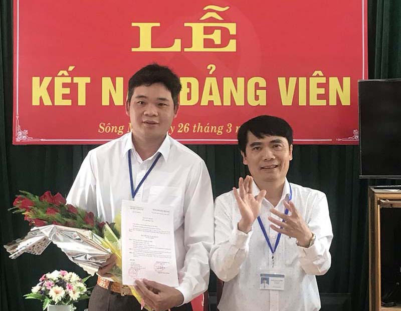 Lễ kết nạp đảng viên tại Chi bộ Trung tâm Y tế 